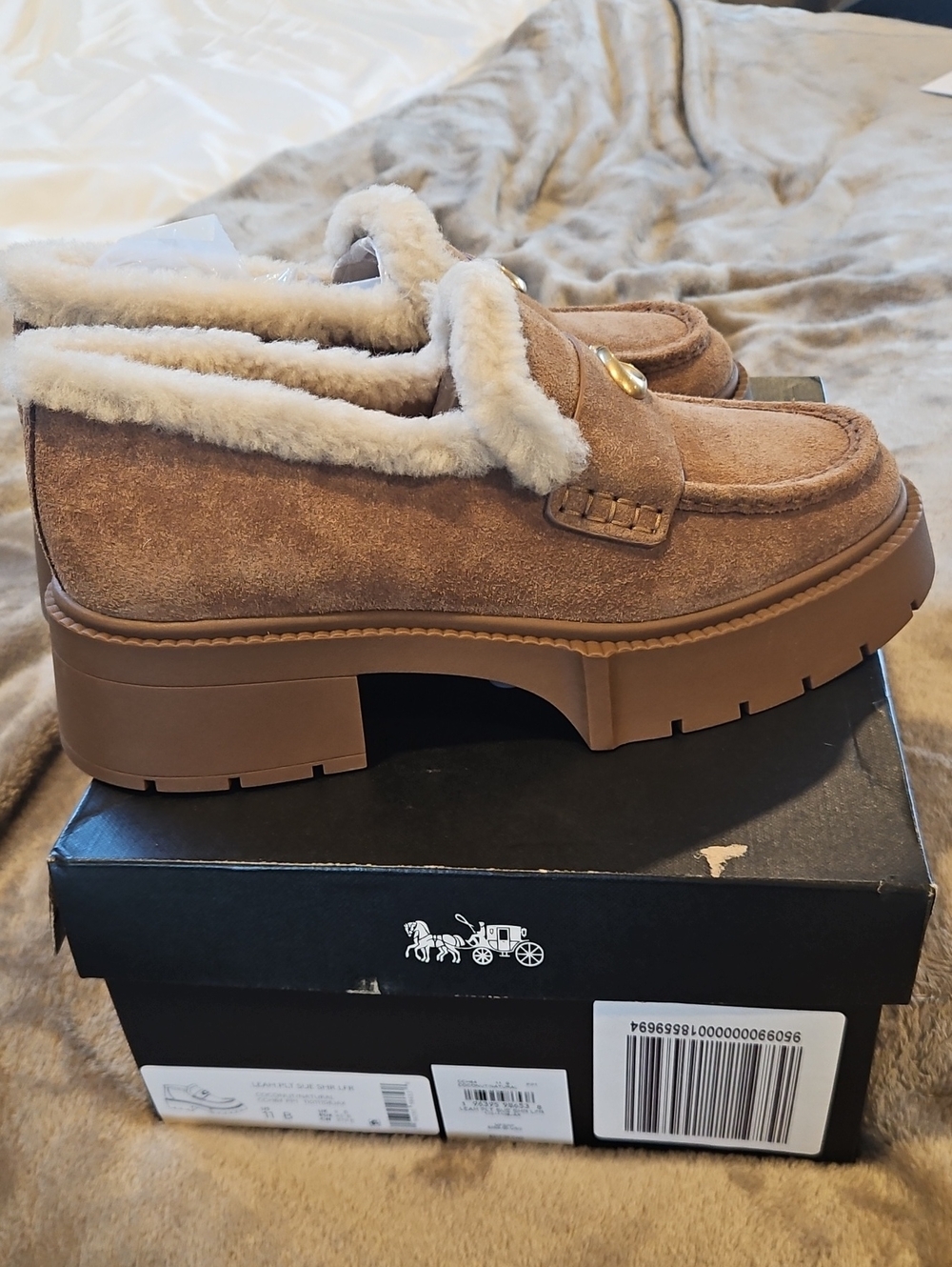 NWT Coach Leah Suede Shearling Lug Sole Loafers with Gold 'C' Accent - Picture 3 of 5